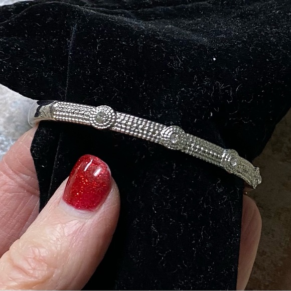 Jewelry For Less - Picture 15 of 15